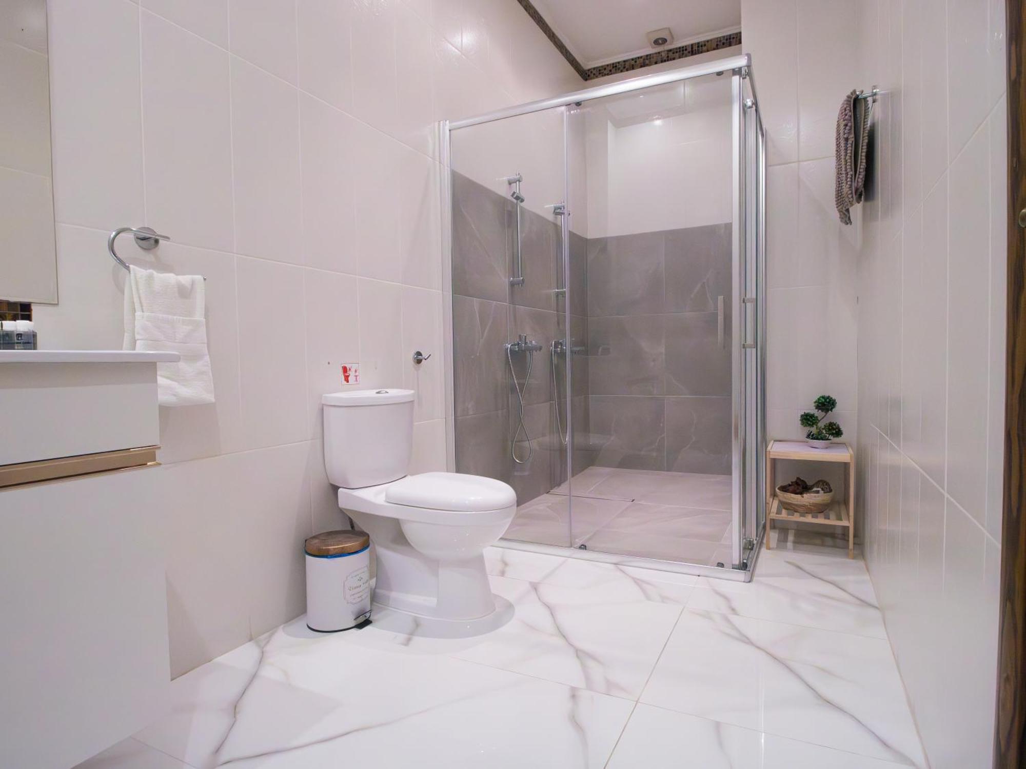 Maestro Sea - View Apartment Larnaca Extérieur photo